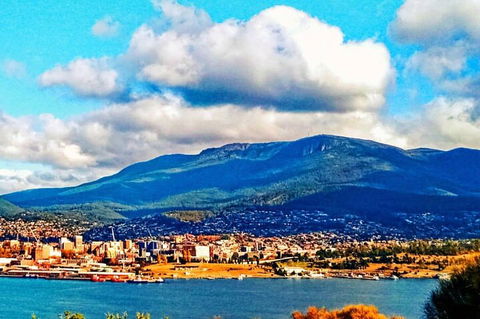 Hobart Half-Day Sightseeing Coach Tram Tour - Restaurant Guide 2