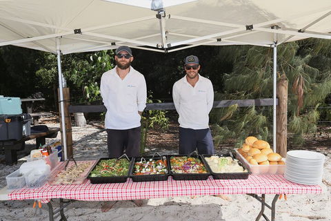 Fly & Cruise - Heli Package - Restaurant Guide 2