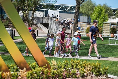 Australian Institute Of Sport: The AIS Tour - Restaurant Guide 0