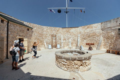 Private City Kickstart Tour: Fremantle Icons & Gems Of Perth - Restaurant Guide 0