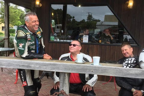 Triumph Street Scrambler 900cc - Restaurant Guide 0