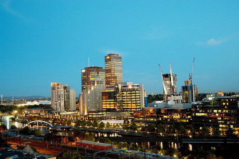 Cool And Unique Things To Do In Melbourne - Restaurant Guide 2