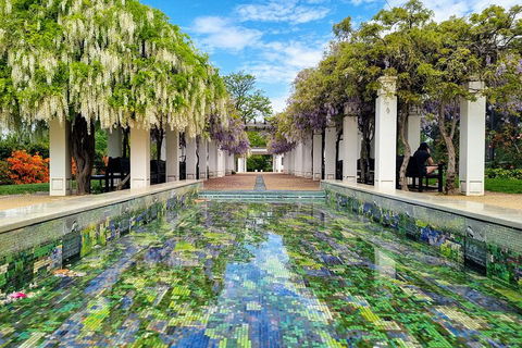 Women's History Walking Tour With Local Guide In Canberra - Restaurant Guide 0