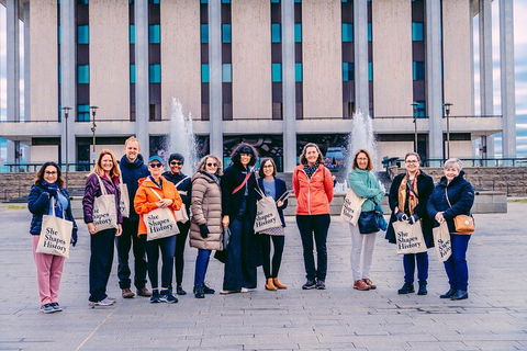 Women's History Walking Tour With Local Guide In Canberra - Restaurant Guide 2