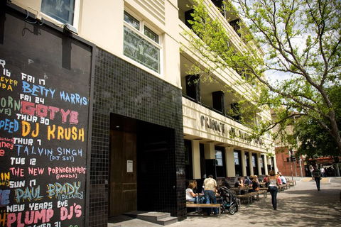 Live Music Melbourne Bus Tour - Restaurant Guide 2