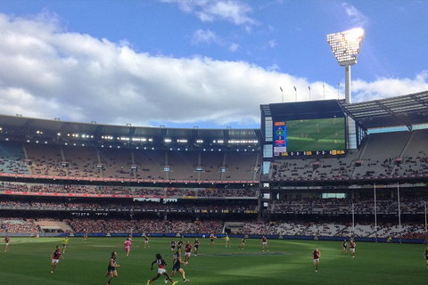 Sports Tour Of Melbourne With MCG Tour And Australian Sports Museum Access - Restaurant Guide 3